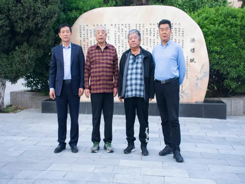 ΢��ͼƬ_20210429150501_����